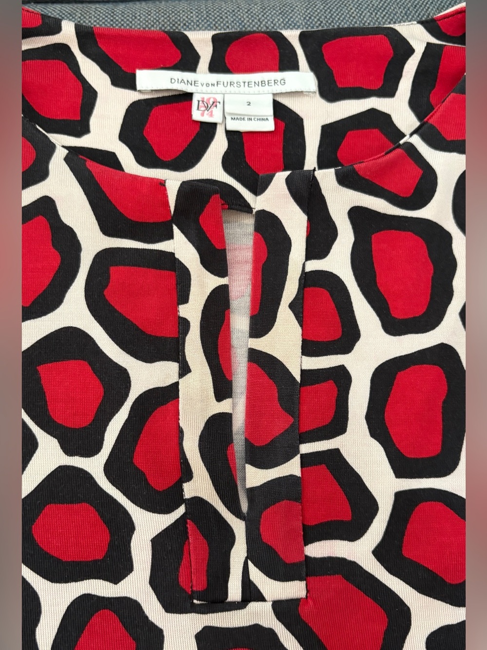 DVF Diane von Furstenberg 100% silk tunic dress